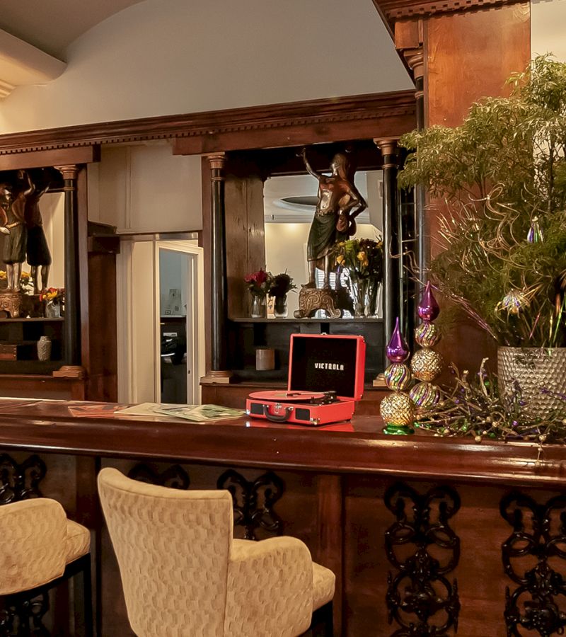 French Quarter Suites — photo 11 of 22