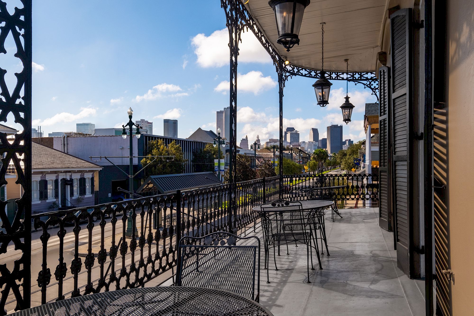 New Orleans Courtyard French Quarter